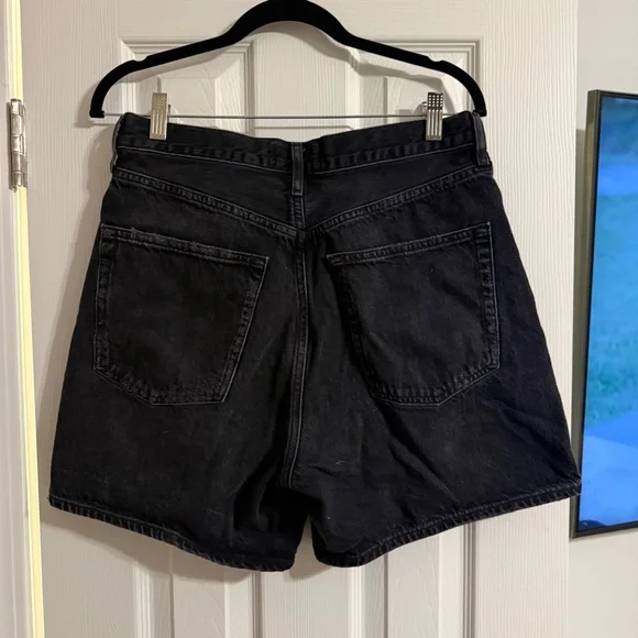 EUC AGOLDE Parker Long Shorts - Picture 2 of 3